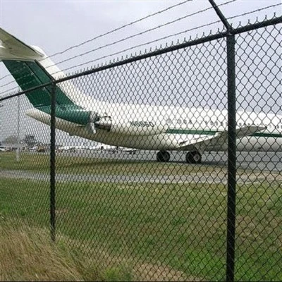 空港のセキュリティフェンス
